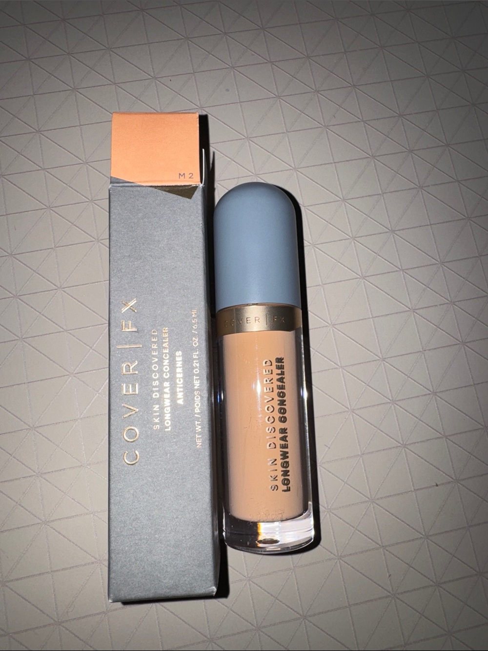 COVER FX Skin Discovered Longwear Concealer - M2